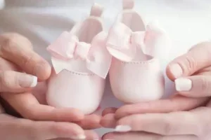 重庆高龄女性二胎试管婴儿的费用及相关注意事项